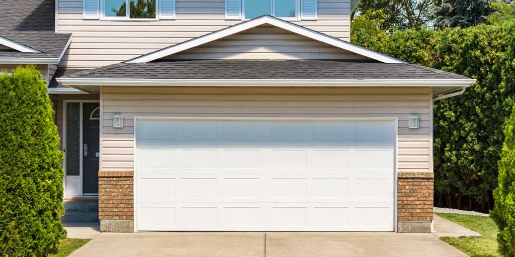 Choosing the Right Garage Door